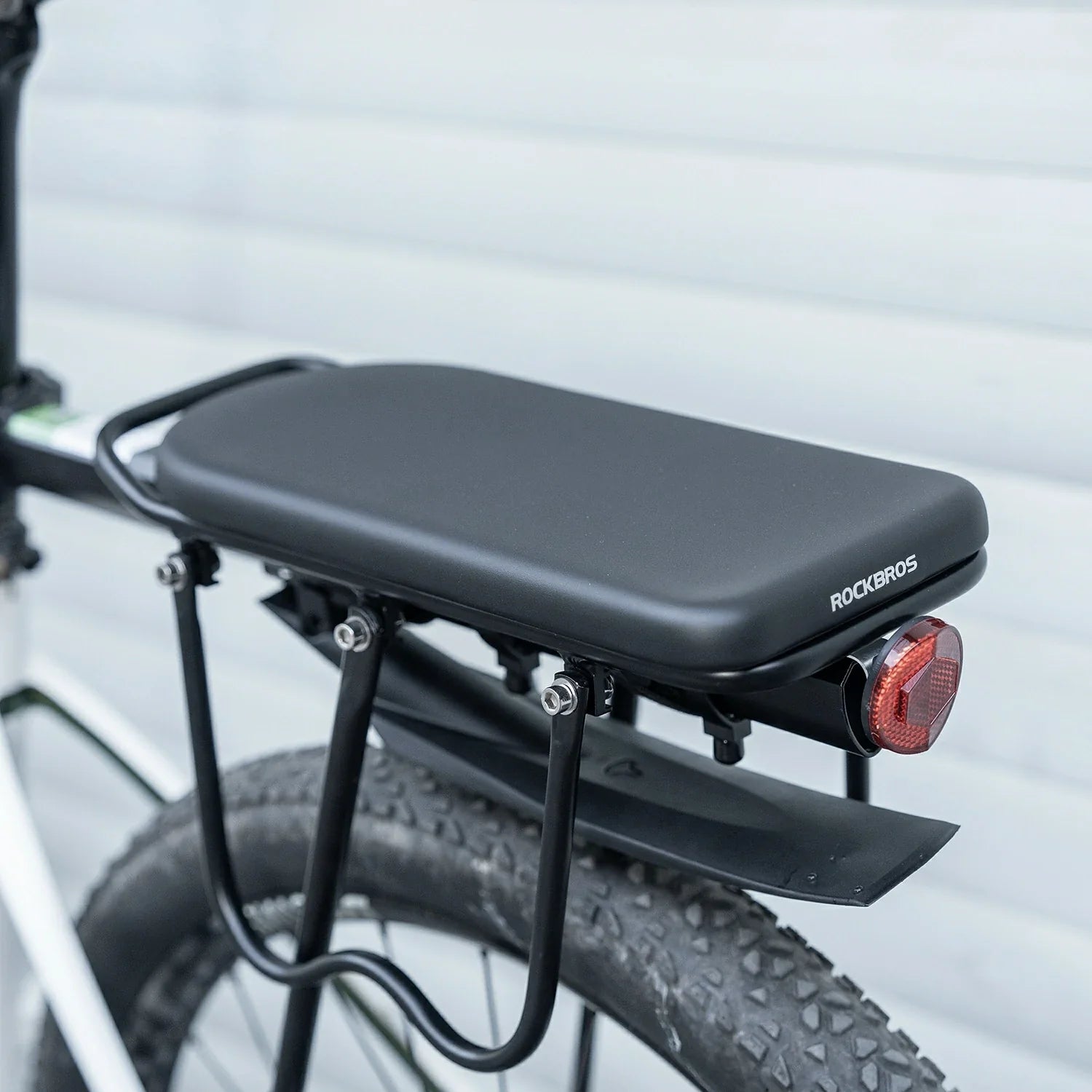 Comfortable PU Leather Bike Rear Seat Cushion for Racks