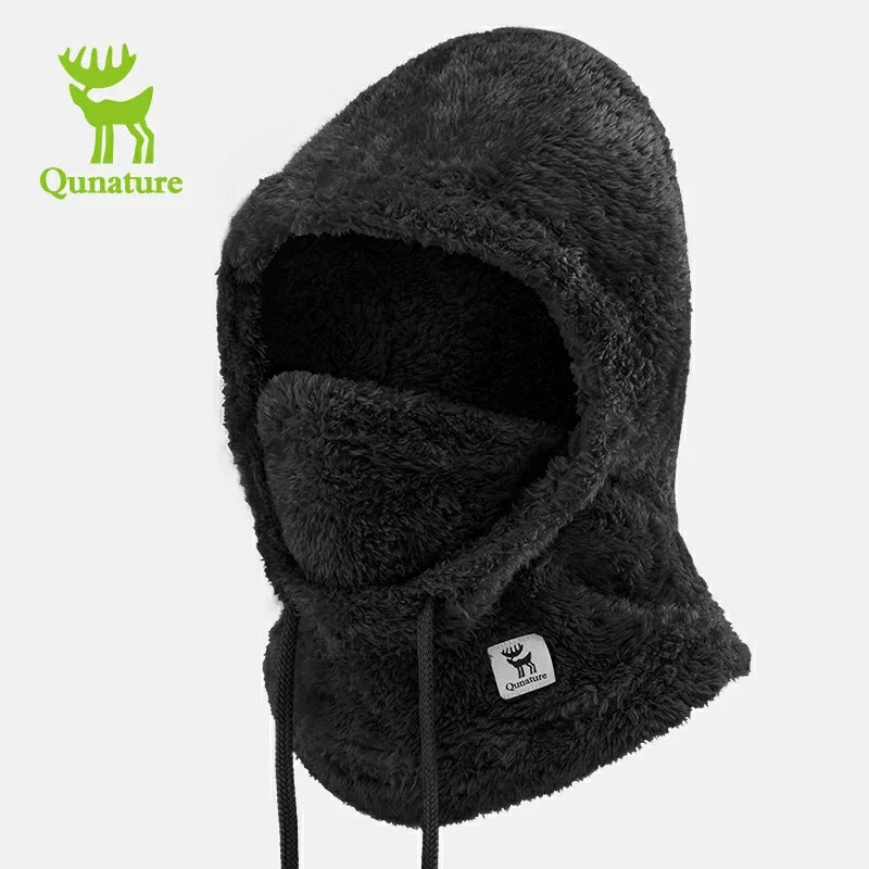 Black fleece balaclava with Qunature logo on a white background #color_Black