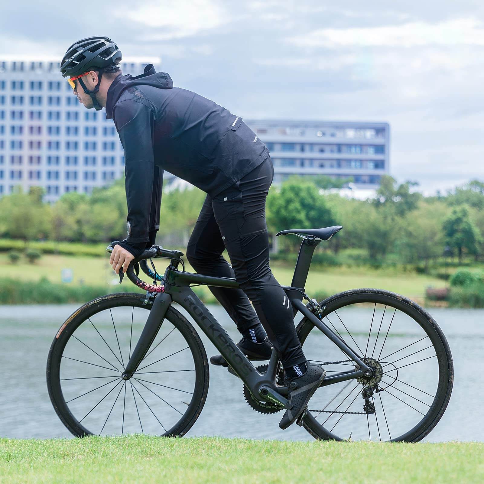 ?ROCKBROS 2-in-1 Cycling Trousers with Quick-Dry Padding - Convertible & Breathable Bike Pants