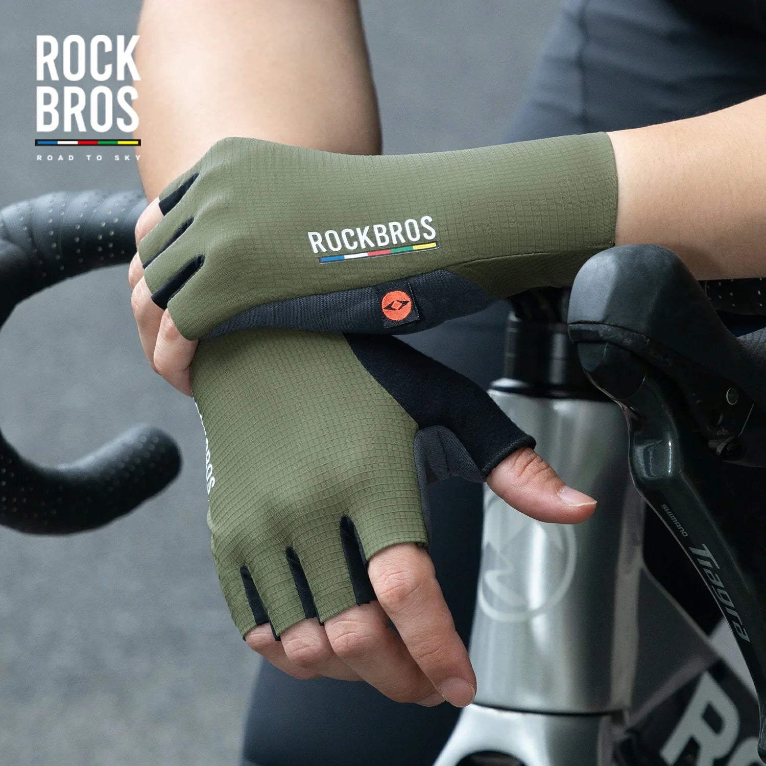 ROAD TO SKY Elastic Interface? Cycling Half Finger Gel Padded Gloves
