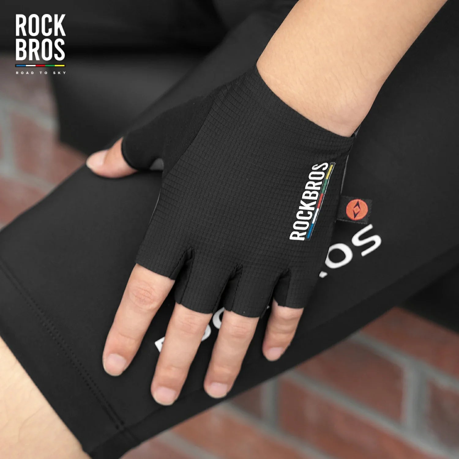 ROAD TO SKY Elastic Interface? Cycling Short Finger Gel Padded Gloves